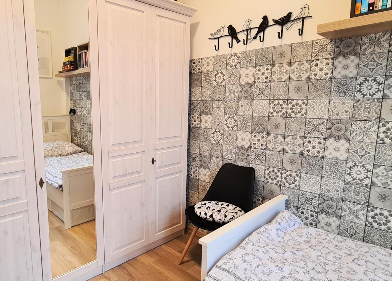 Loft Rezidence Kotel โรกีนีซ นัด ยีเซอโร ภายนอก รูปภาพ